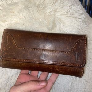 Frye Melissa women’s wallet